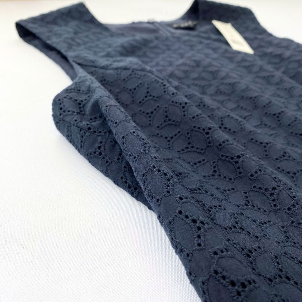 NWT THEORY NAVY FRANITA ORO EYELET SLEEVELESS SHEATH DRESS - 4 - Picture 8 of 10